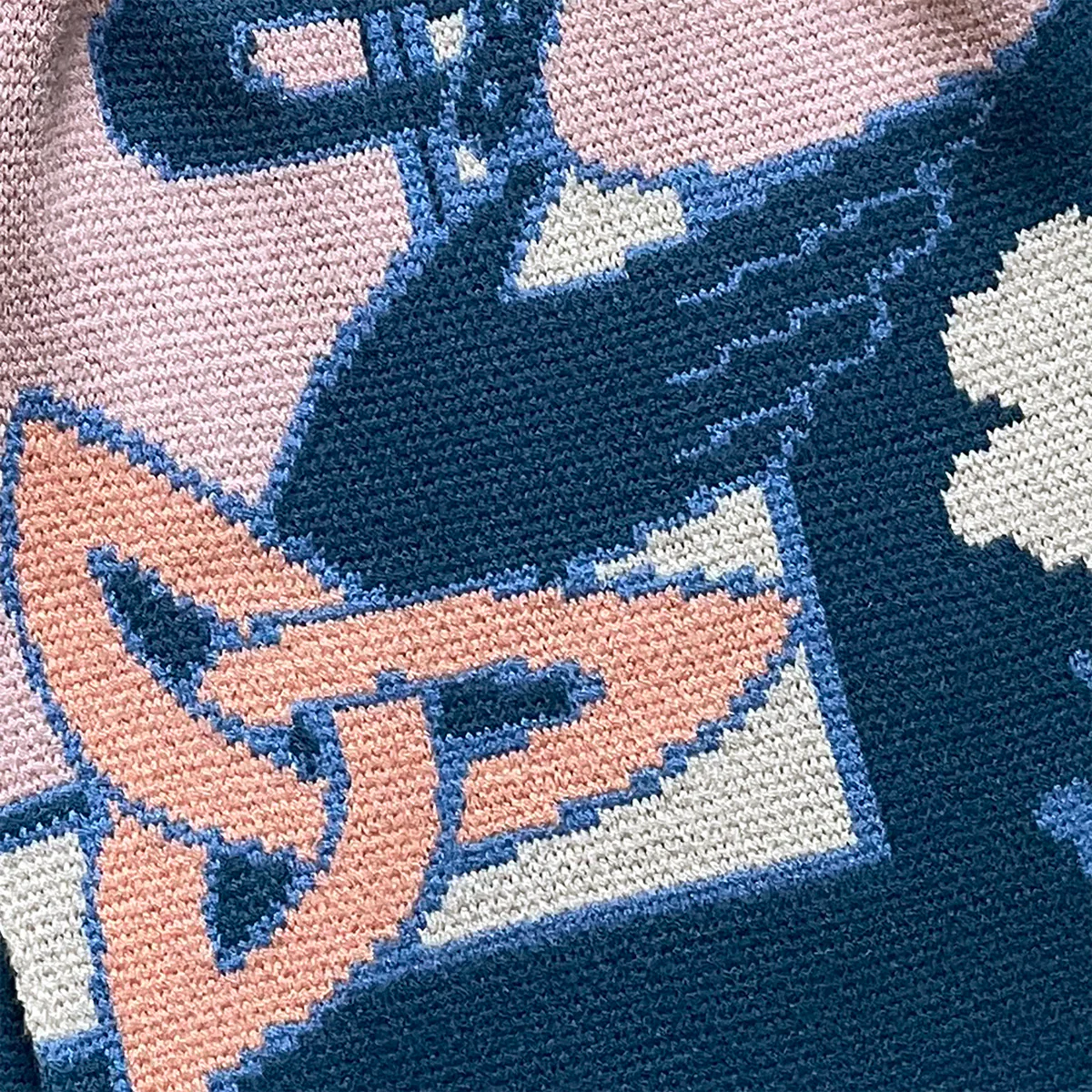 Claddagh Blue and Salmon Knit Scarf - Image 4
