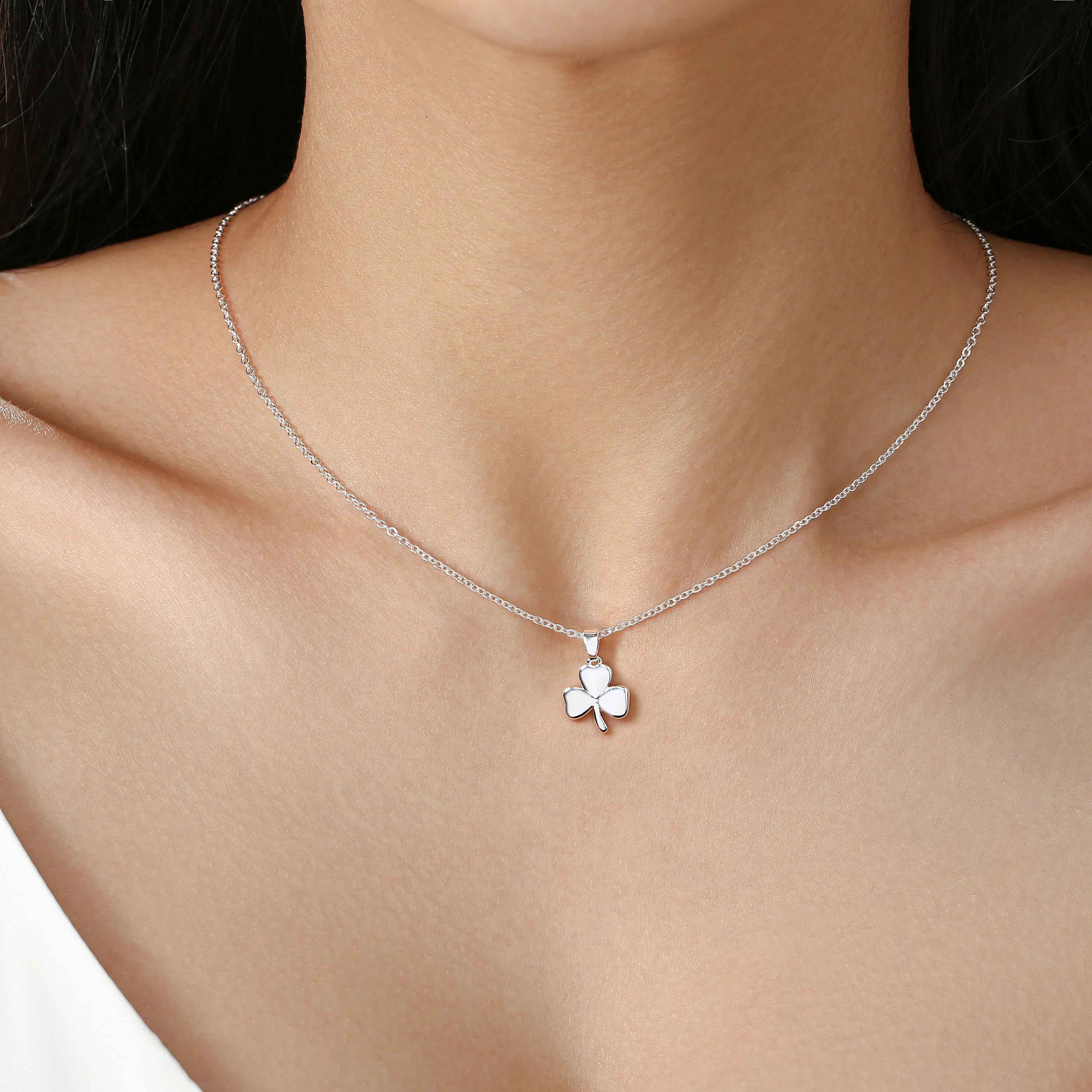 Grá Collection Silver Plated Shamrock Necklace - Image 2