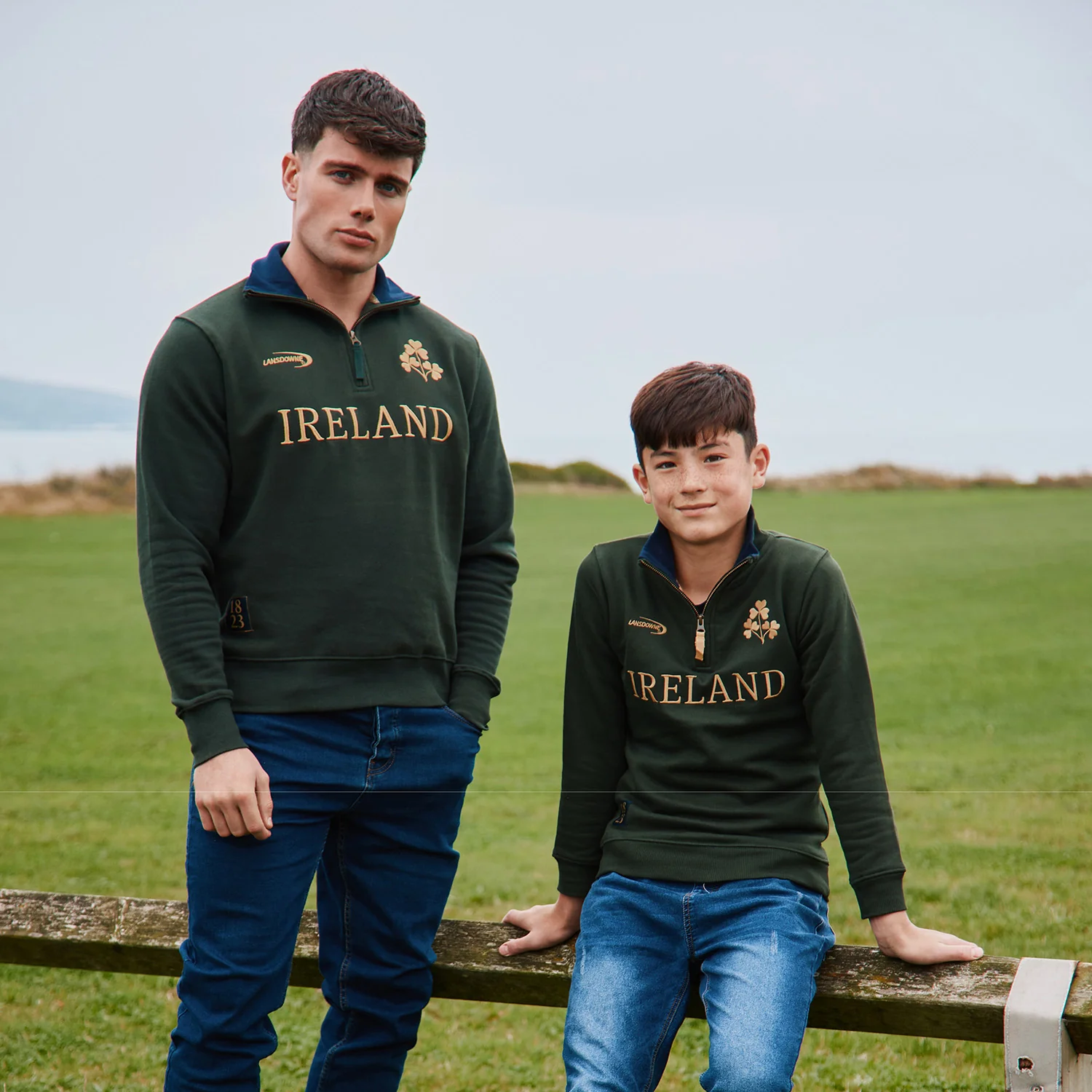Lansdowne Men's Ireland 1/4 Zip Fleece Bottle Green and Gold - Image 3