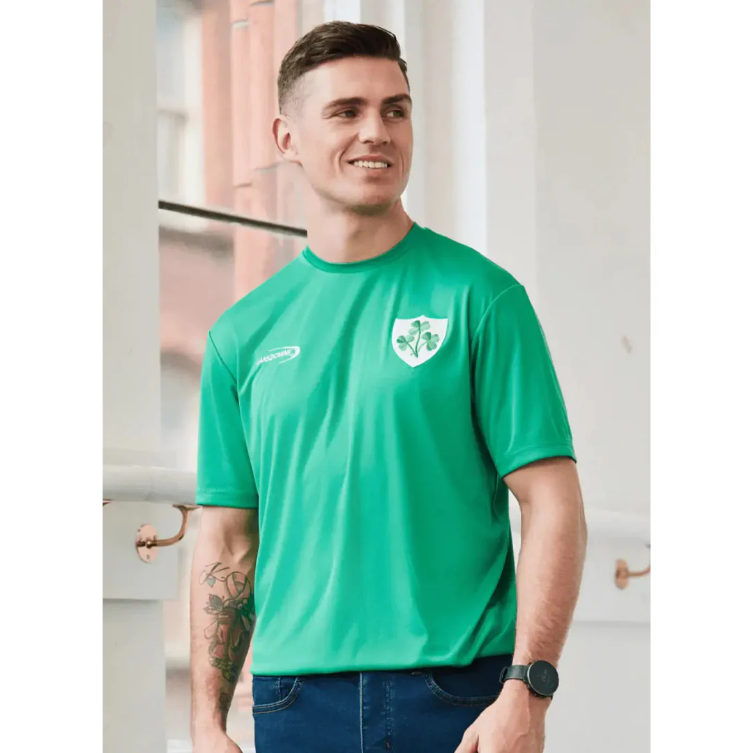 Lansdowne Men's Ireland Green Shamrock Crest Performance Top - Image 2