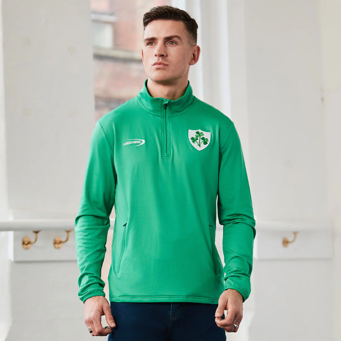 Lansdowne Men's Shamrock Crest 1/4 Zip Green Performance Top - Image 2
