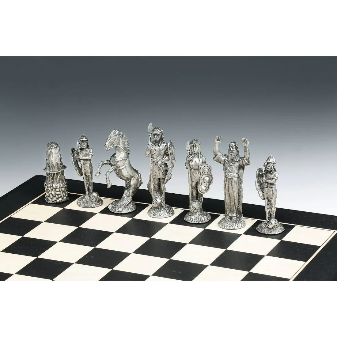 Mullingar Pewter Medieval Irish Designed Chess Set With Board - Image 3