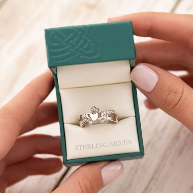 Silver Claddagh Cross Ring Crystal Detail - Image 3