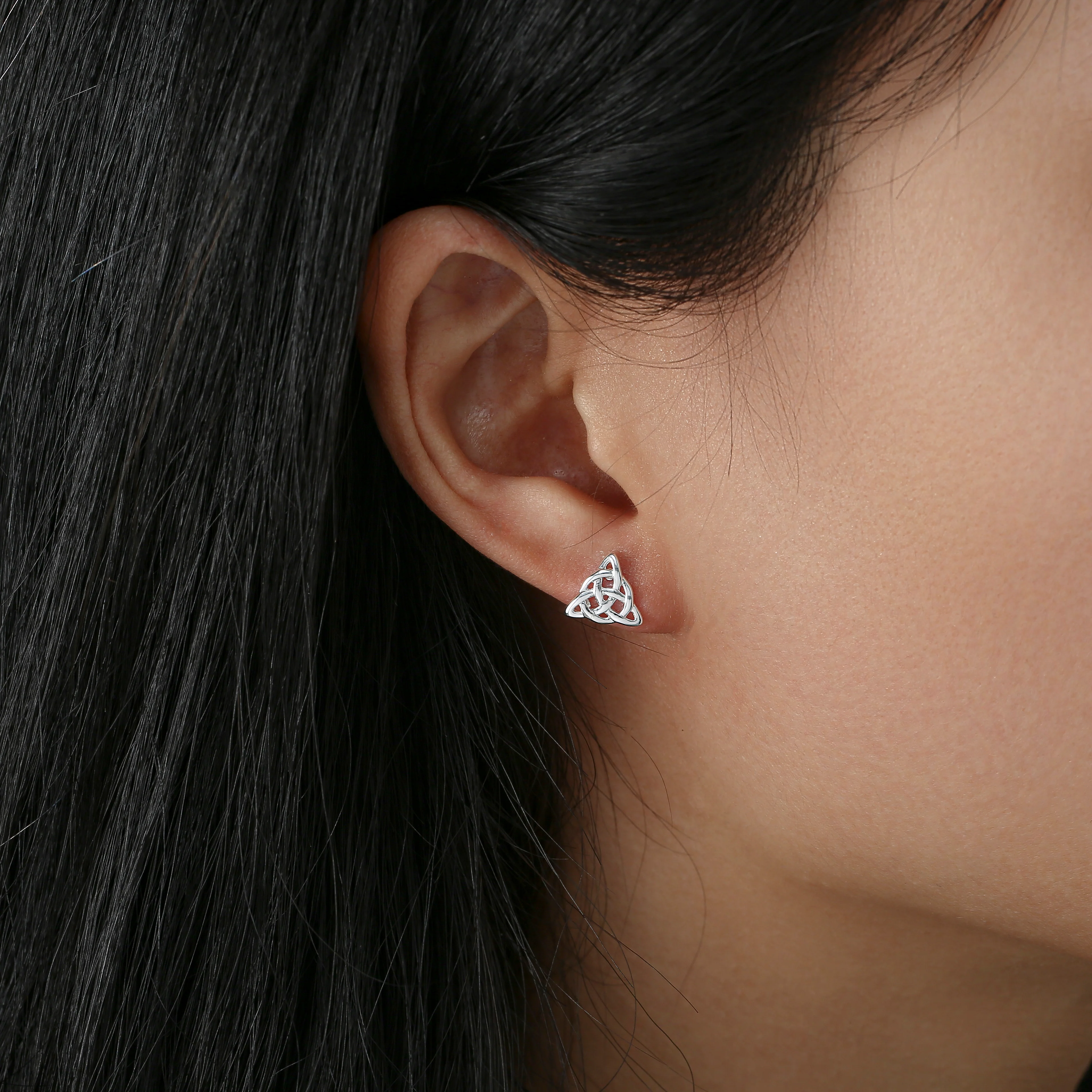 Silver Plated Plain Trinity In Circle Earrings - Image 2