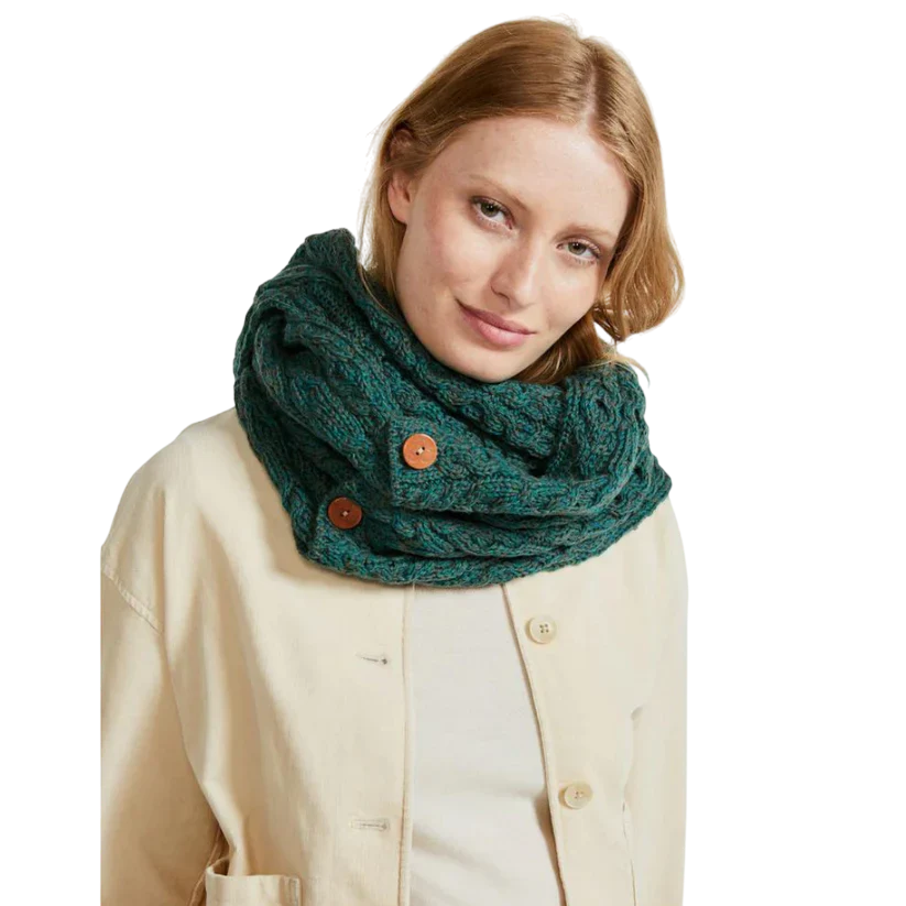 Women's Buttoned Aran Connemara Green Snood Scarf